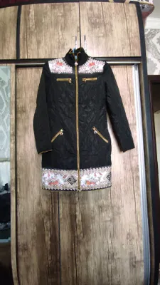 Куртки продаются 1