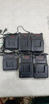 Orginal 220 V Bosch zaryadchik Yengi 1