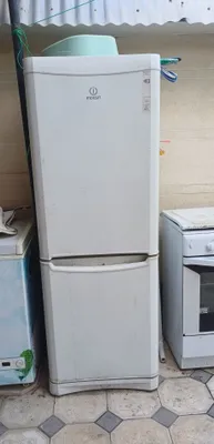 Холодильник индезит