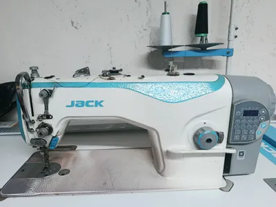 Швейная машина «JACK» A2s, прямой шов. 1