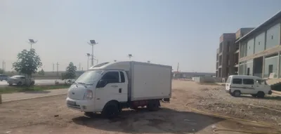 Kia bongo ref sotiladi. 1