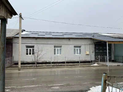 Продаётся частный дом, 5 комнат, цена 360 млн, есть участок 1