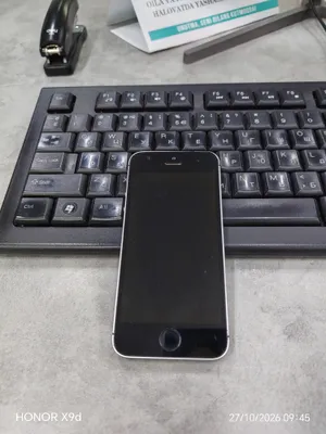 Iphone 5se 32 talik sotiladi 1