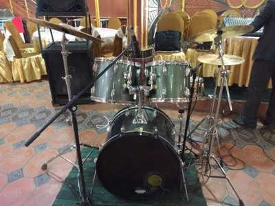 Musiqiy zarbli asbob — baraban 1