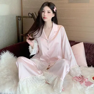 ayollar pijamasi