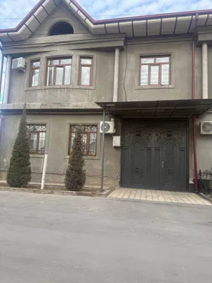 Uy sotiladi Zangotaaa erkin qurilish 1