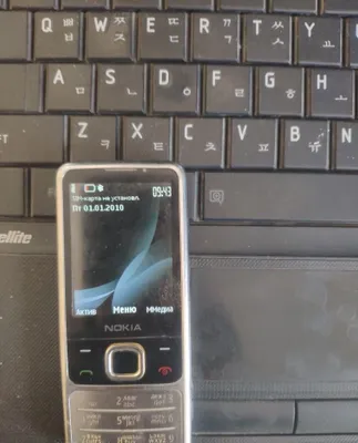 Nokia 6700 silver 1