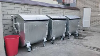 1100 litrli ruxlangan chiqindi konteyneri 1