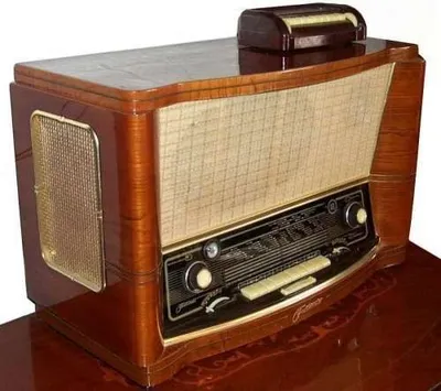 «Festival» lampali radiopriyomnik 1