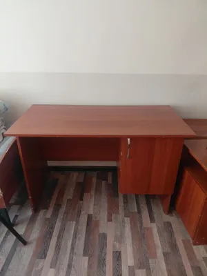 Yozuv stolini sotaman 1