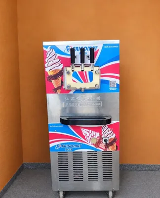 Продаётся аппарат для приготовления мороженого Frigomat 1