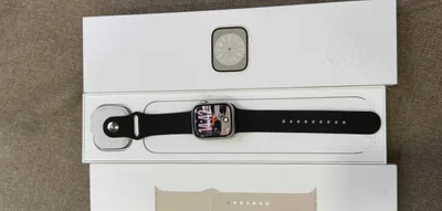 Apple Watch Series 8 41 мм, полный комплект + 2 ремешка 1