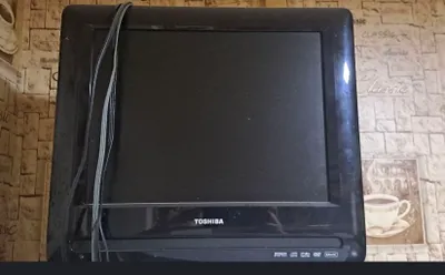 2 tasi 1da televizor, ichki DVD pleer bilan