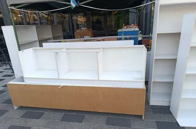 Мебельные полки для магазина 1