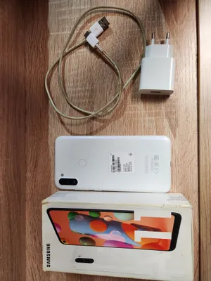 Samsung Galaxy A11 1
