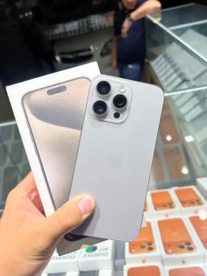 Продам iPhone 15 Pro Max 256 ГБ, натуральный титан 1