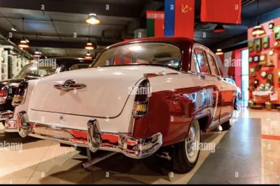 GAZ M21 «Volga», birinchi seriya, «Marshal Jukov yulduzi», zavodning barcha komplektatsiyasi 1