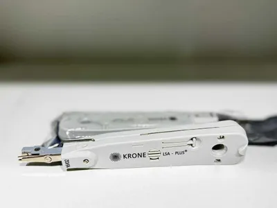 KRONE инструмент для заделки витой пары, KRONE 1