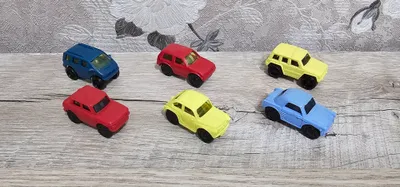 Винтажные инерционные машинки Kinder Surprise 95г