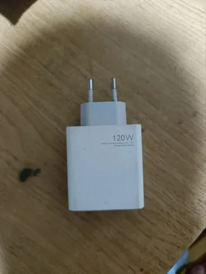120W li Original Zaryadnik sotiladi holati yaxshi azgina ishlatganman 1