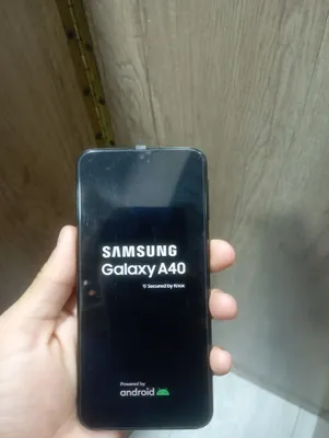 Samsung A40 1