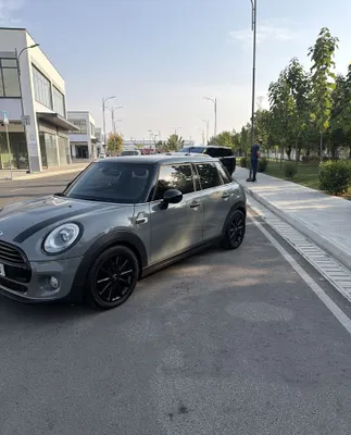 mini cooper sotiladi 4eshiklik uzbid 1 ta narxini kelishamiz tepasida 1