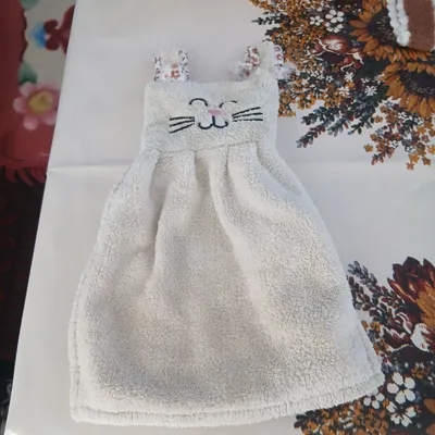 Продаётся кухонное полотенце.