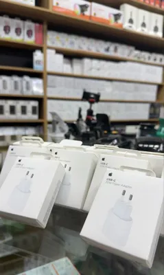 IPhone uchun Apple USB-C 20W tarmoqli zaryadlash qurilmasi, oq rang 1