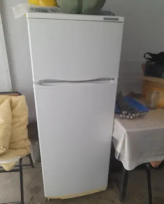 Продам холодильник Атлант. Хорошего качества