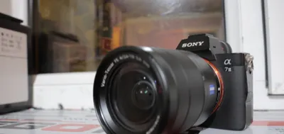 Sony a7iii soyiladi 24-70 mm f4 obektivi bilan 1