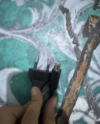 Elektr samokati uchun quvvatlagich 1