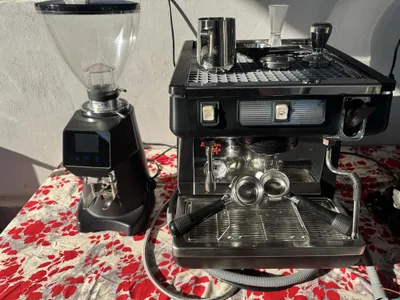 Simonelli kofe mashinasi (Simonelli Appia Life), Simonelli kofe maydalagichi, ishlatilgan 1