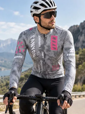 Uzun yengli sport jersisi 1