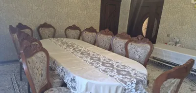 Стол и 12 стульев 1