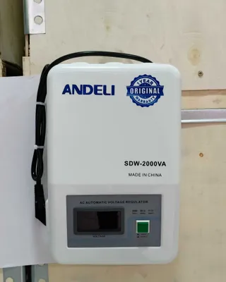ANDELI SDW-2000VA 2-kVA — настенный стабилизатор напряжения 1