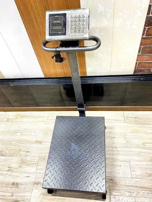 Весы электронный напольный 300кг 1