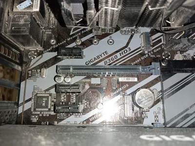 Intel Core i5-8400+Gigabyte B360 HD3 1