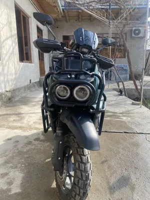 Скутер Tank Discover 1