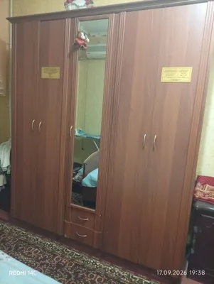 Продаётся спальный гарнитур 1