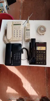 Ehtiyot qismlarga simli telefonlar beriladi. 1