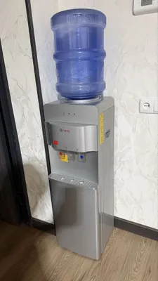 Куллер для воды/ Suv uchun kuller