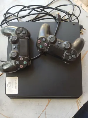 play station 4 slim 1