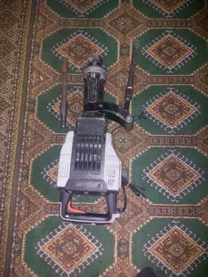 Отбойник сотилади
