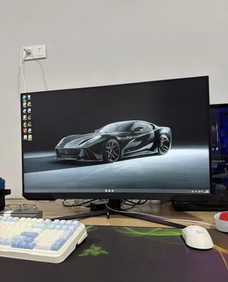 Монитор Samsung Odyssey G5 32", 165 Гц