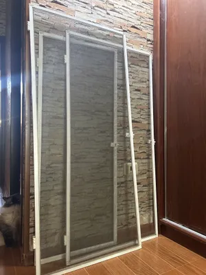 продам 3 сетки на окна