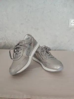 женские кроссовки 1