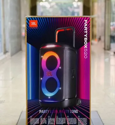 Портативная колонка JBL PartyBox 520