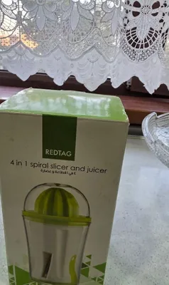 Спиральная овощерезка и соковыжималка бренда Redtag