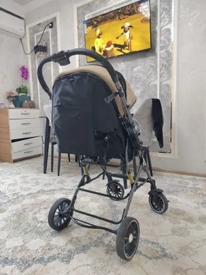 Продам качественную детскую коляску, почти не использовалась 1
