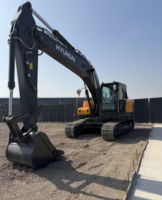 Hyundai 205 — gushtirnoqli ekskavator 1